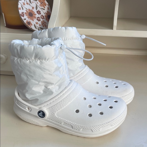 CROCS Shoes - CROCS White Women's Mules with Cozy Lining